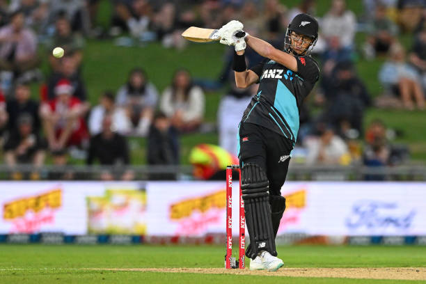 Mitchell Santner’s Batting Analysis | New Zealand vs England | Cricket Predictions and Insights